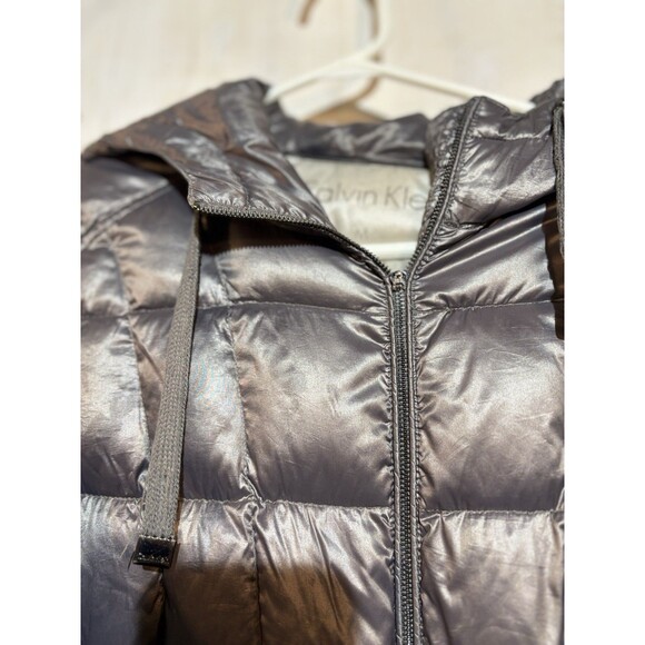 Calvin Klein Premium Down Packable Quilted Hooded Silver Puffer Jacket M - Picture 6 of 14
